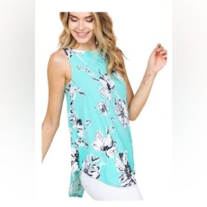 NWOT Emerald Brand Floral Sleeveless Top